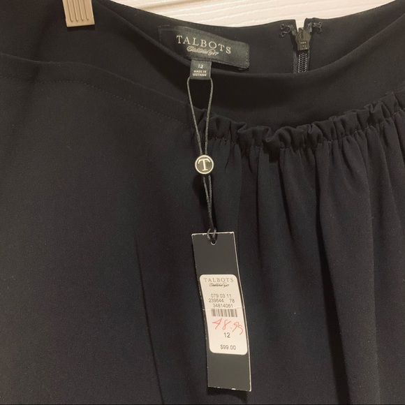 Talbots Black Pleated Gather Front Career Knee Length Skirt Women's Size 12 - Picture 4 of 6
